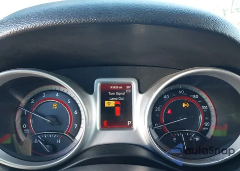 2016 Dodge Journey Sxt z USA, uszkodzony, nr VIN 3C4PDCBB5GT177997